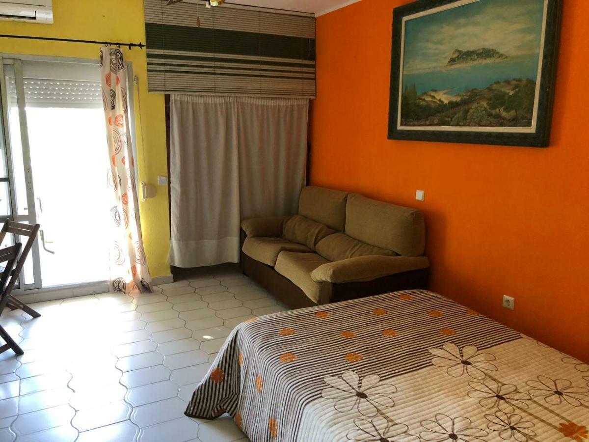Benal Beach Paradise Apartment เบนัลมาเดนา ภายนอก รูปภาพ